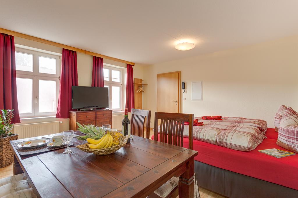 Altstadt Ferienwohnung Neuruppin Bagian luar foto